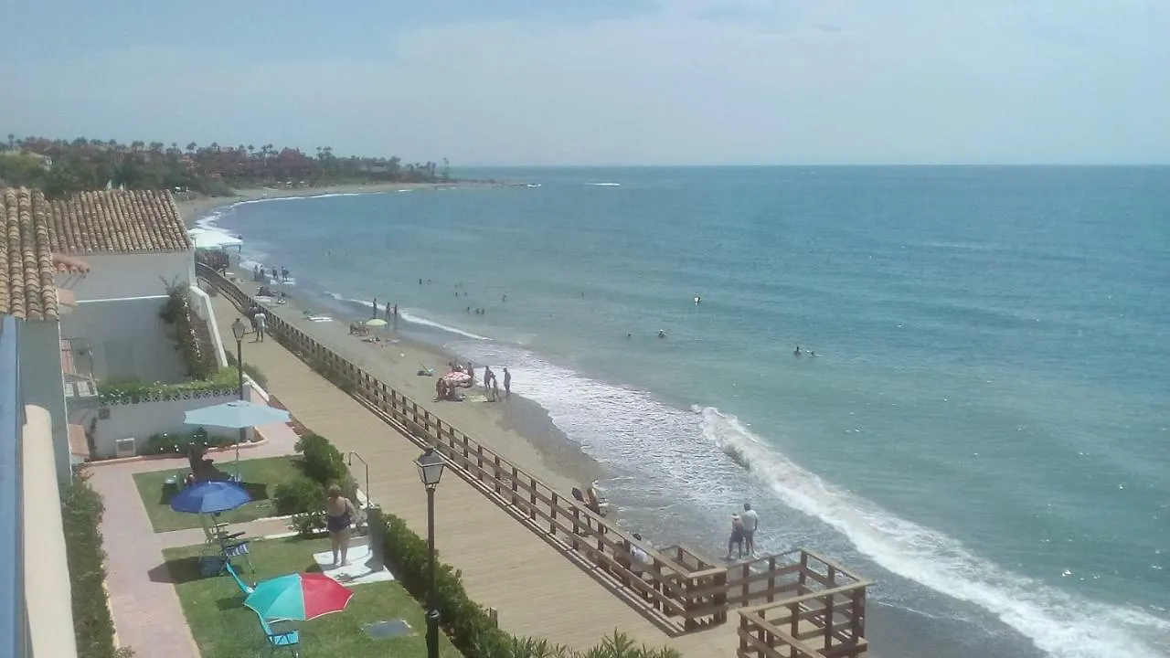 דירות אסטפונה Casa Cachita-En 1ª Linea De Playa ספרד